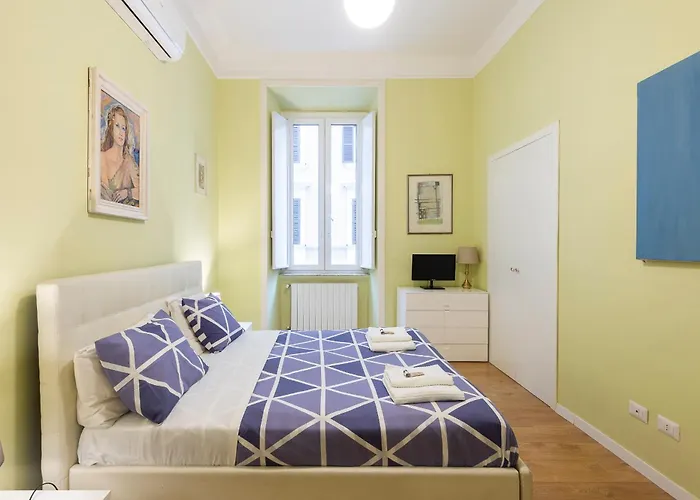 Luxury Three Bedrooms Flat In Center Apartment Rome