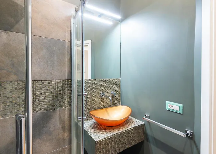 Apartment Luxury Three Bedrooms Flat In Center *